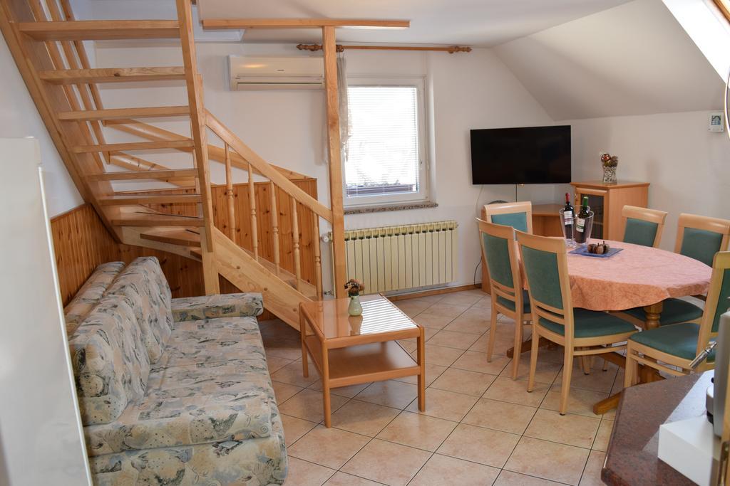 Mrakic Apartment
